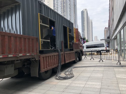 本号镇冷却液不足的情况下如何检查柴油发电机组？